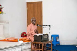 Swami Pavitrananda reminisce about their meetings with Sri Sri Mrinalini Mata.