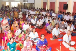 तंजावुर में दो दिवसीय कार्यक्रम में सम्मिलित भक्तजन।
