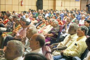 700 जन उपस्थिति, लगभग 150 "वाईएसएस पाठमालामाला" के लिए नामांकन करते हुए।