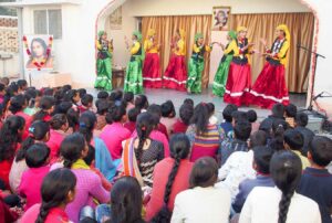 A Kumaoni dance and song performance.