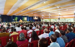 More than 800 devotees, VIPs, friends attend the public function.