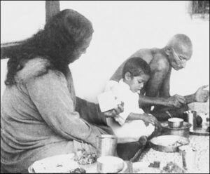 Yogananda and Mahatma Gandhi at Wardha. 